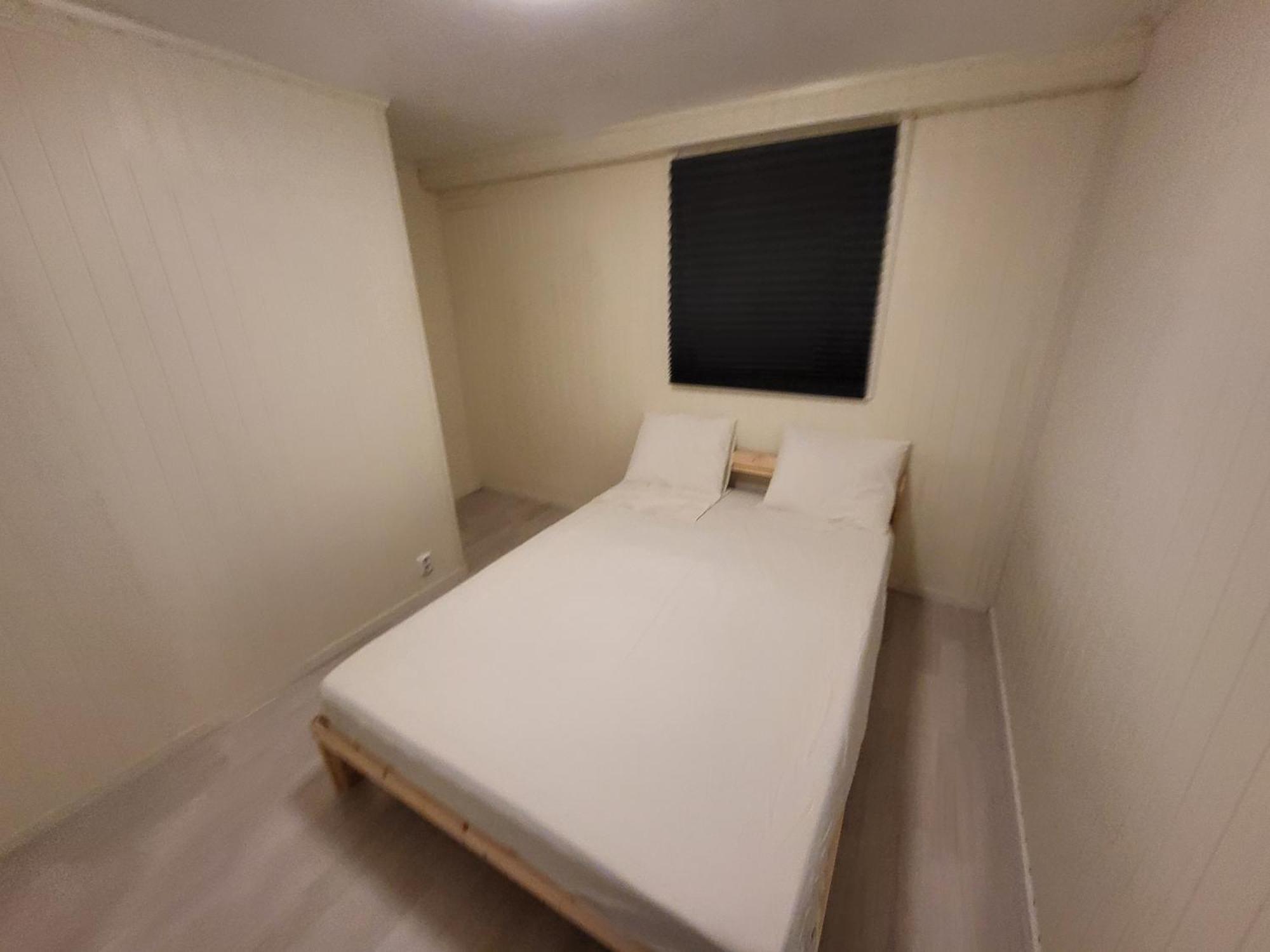 Classic 4 Bedrooms, 9 Guest Apartment In Kjeller Lillestrom - Good Proximity To Oslomet And Lillestrom Train Station מראה חיצוני תמונה